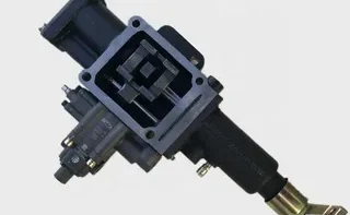 Механизм переключения КПП SINOTRUK HW19710/15710/18710 в сборе двойной